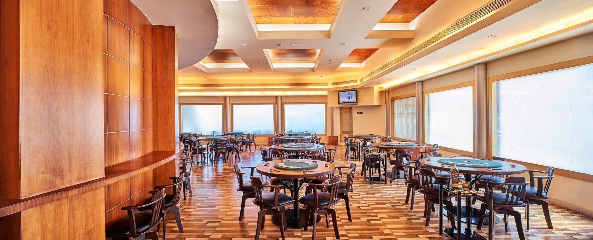 Eskay Resorts Mumbai Exterior photo
